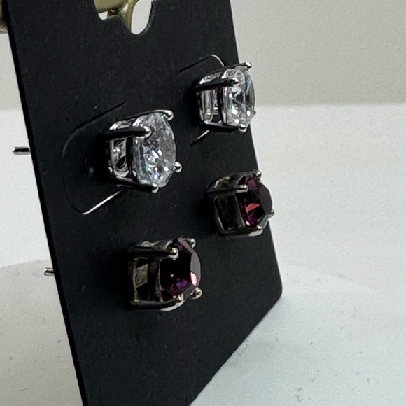 Silver tone clear and Purple crystal Stud Earrings Set - Picture 4 of 6